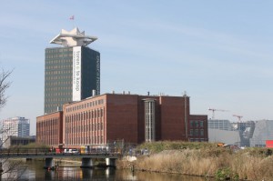 Groot Laboratorium, en de toren Overhoeks